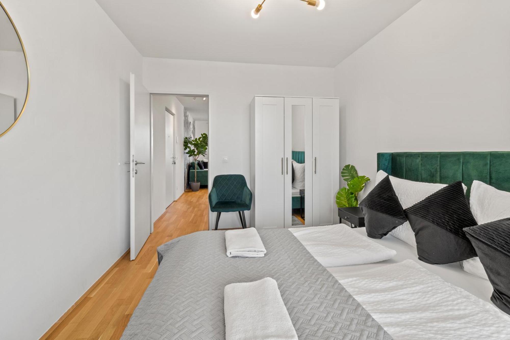 Balcony Apartment I 50 M² I Near City Center ウィーン エクステリア 写真